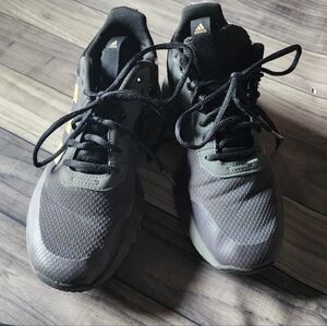 Adidas black/gold tennis shoes size 5.5